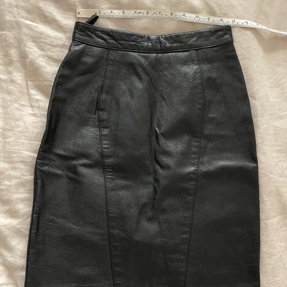 Vintage High Waisted Leather Skirt - Picture 9 of 9